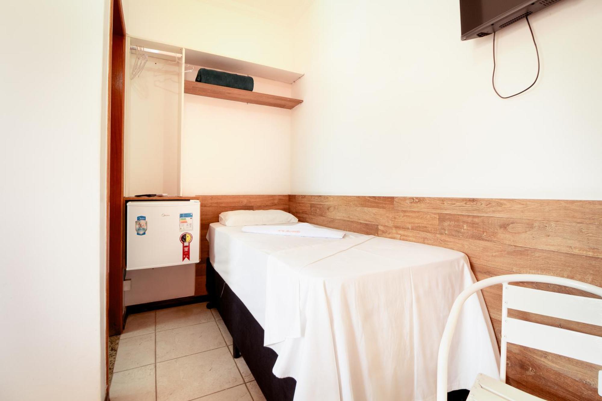 Hotel Dellamares Ubatuba Szoba fotó